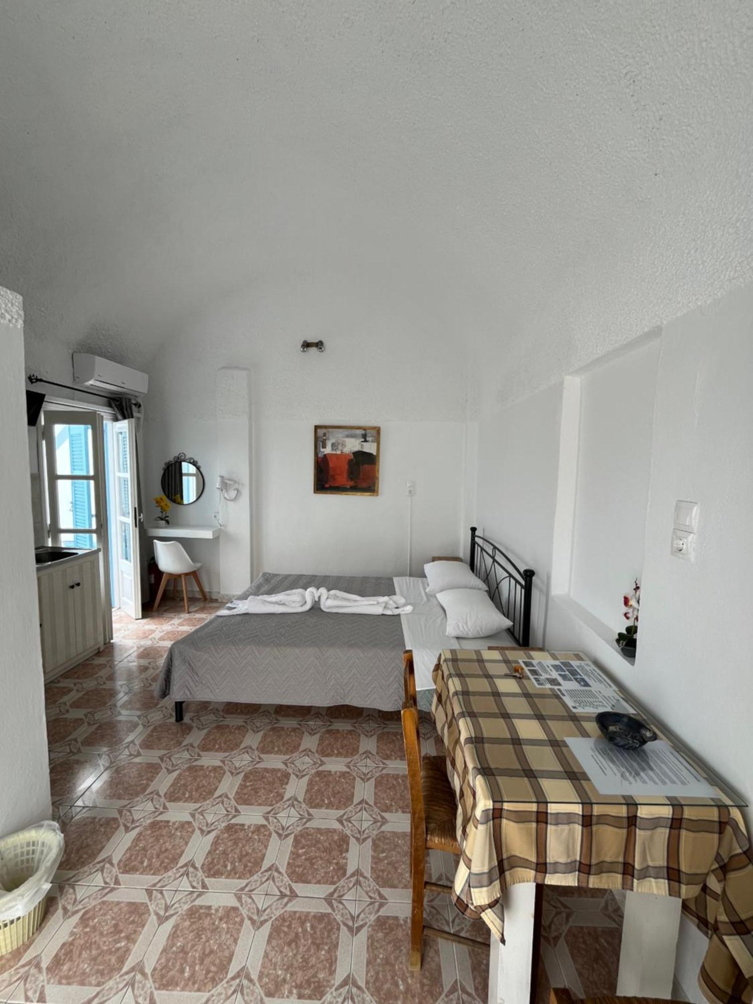 Stella Nomikou Apartments Firostefani Extérieur photo