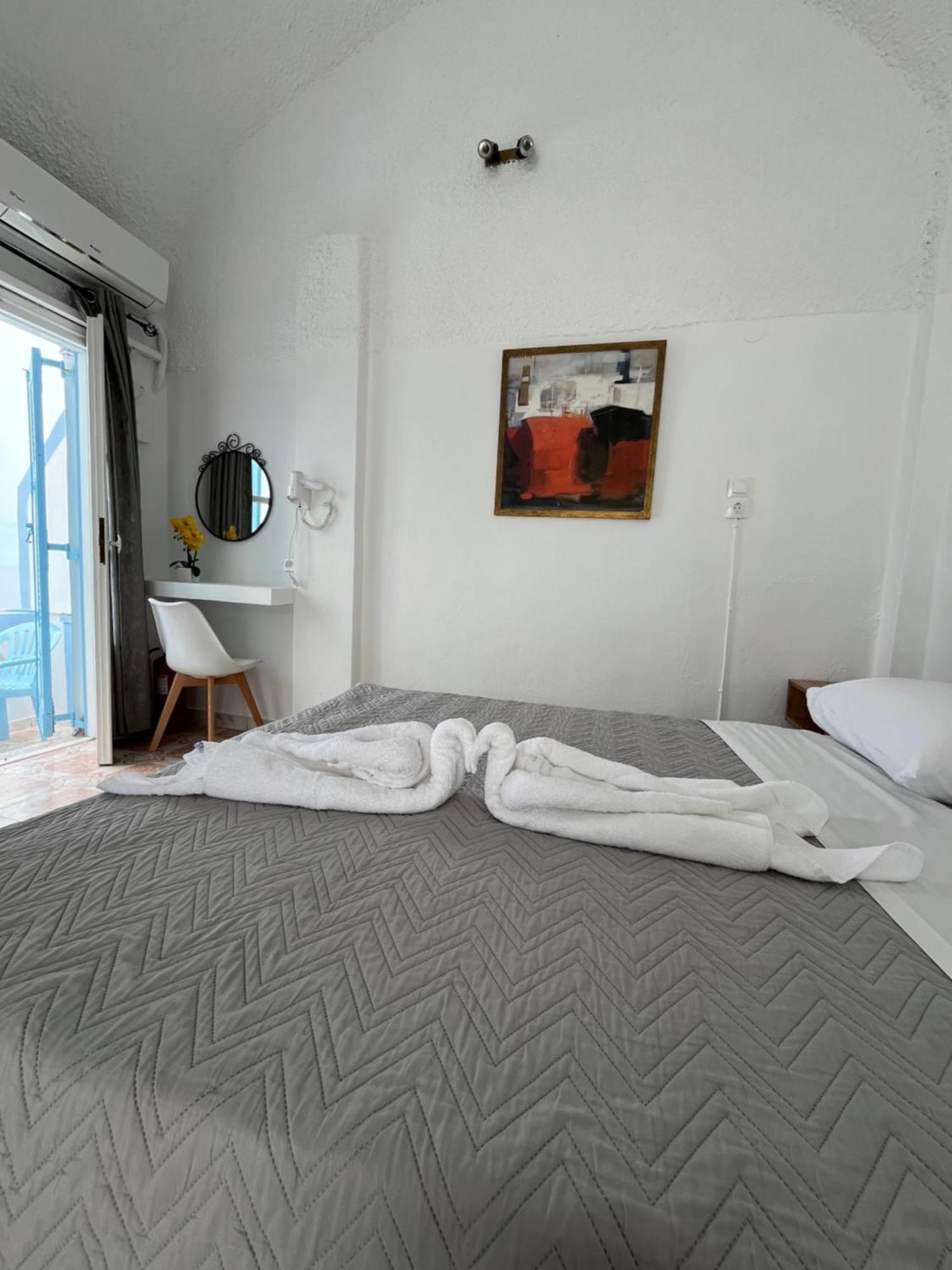 Stella Nomikou Apartments Firostefani Extérieur photo